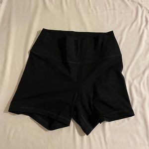 Fleo Power High Rise Short